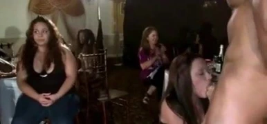 Esmer berbat horoz süre busty arkadaş saatler