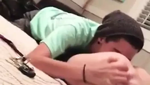 lezbiyen yalama ve 1 şaplak