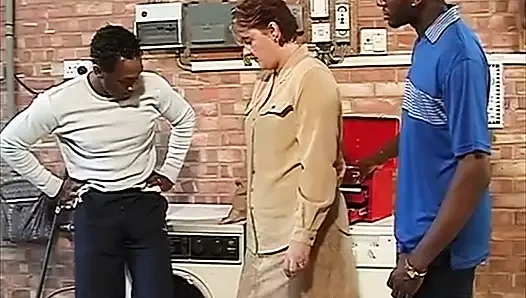 İngiliz ev hanımı iki bbc tamircisine ayni para ödüyor