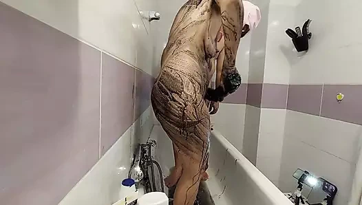 Amateur Couple Takes Bath, Wife Hairy Pussy, Big Ass, Big Tits.