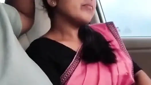 Erkek arkadaşıyla teyze kocası tarafından yakalandı