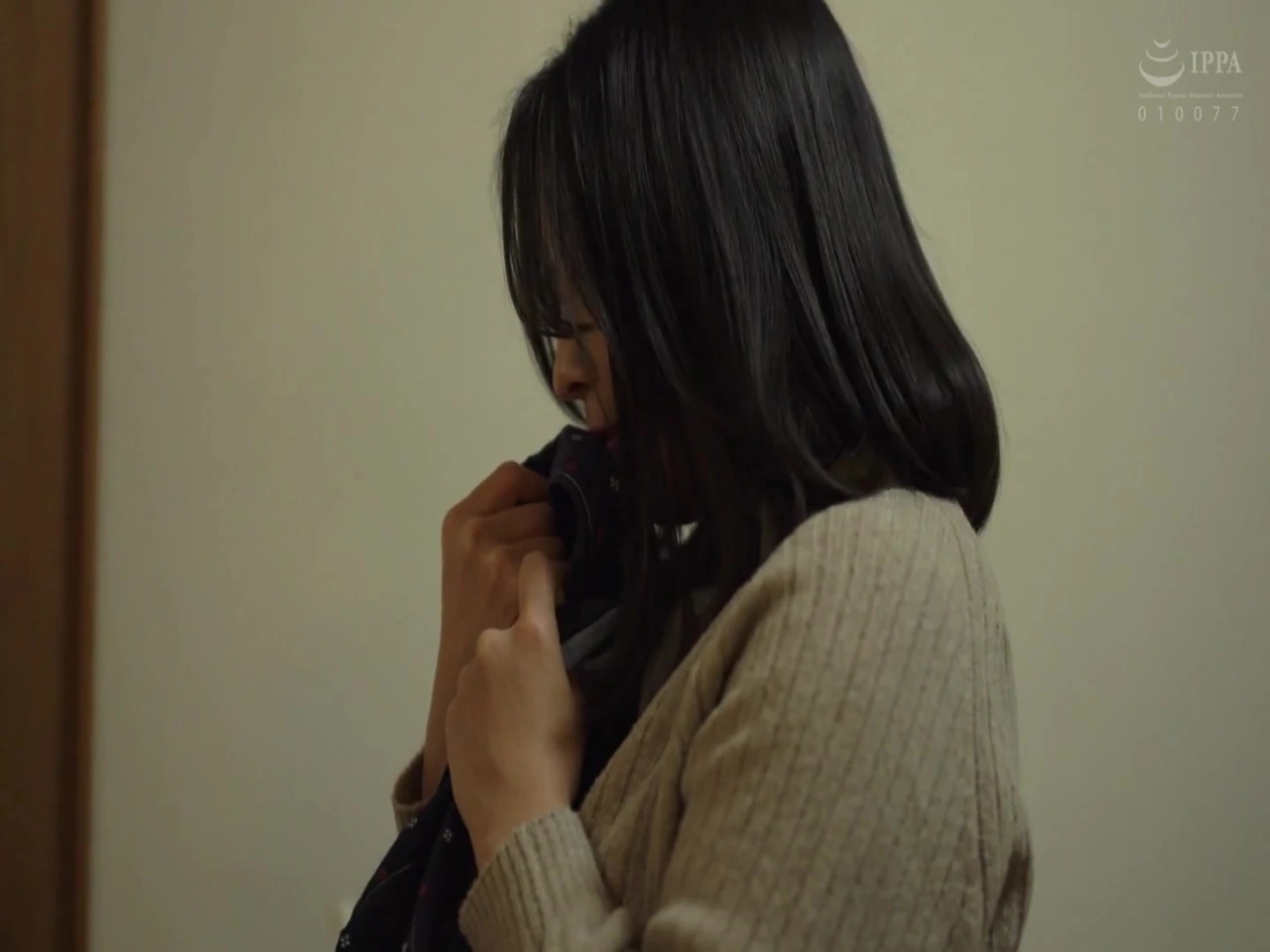 M916G10 Forbidden pleasure SEX after the distorted affection of a neat and clean mature woman with big breasts and black hair!