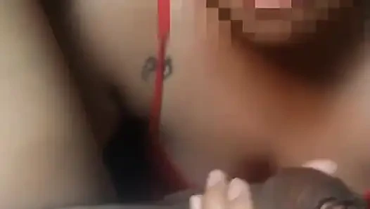 Yengem onu iyi emiyor