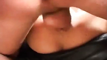 vahşi sluts vardır pompalanır içinde orgy