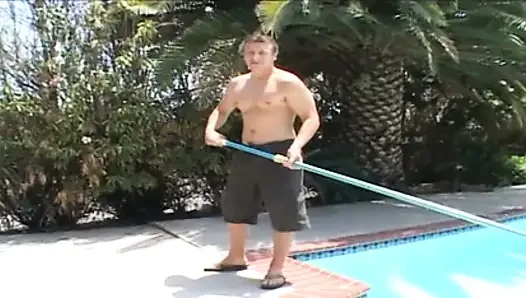Seksi bir sürtüğün götü için büyük sert bir yarak
