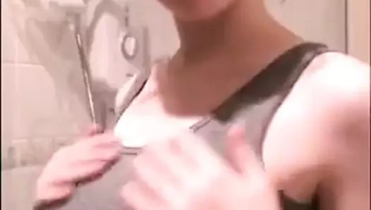 ifşa onu büyük göğüsleri