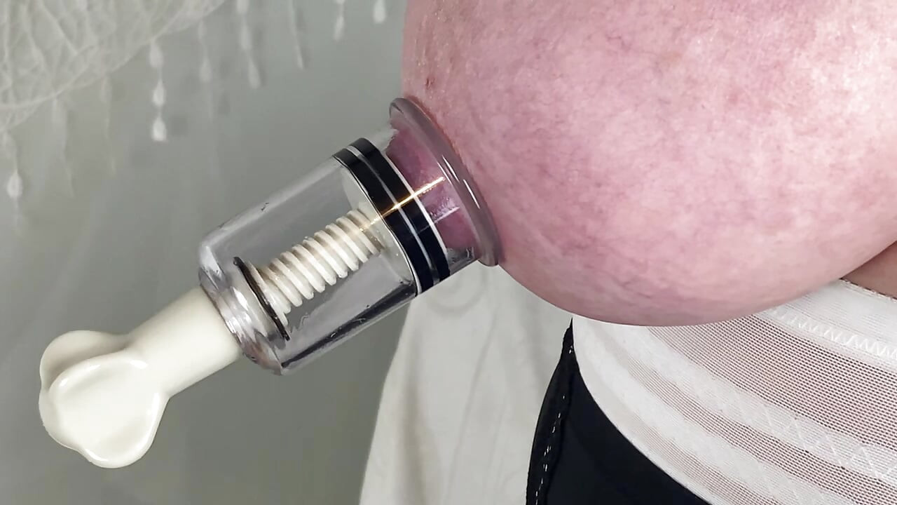 Yeni Külotlu Seksi Teyze Sandra