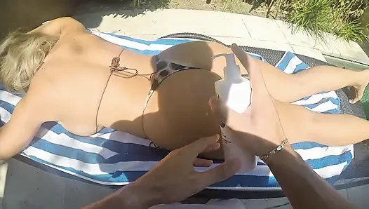 Garip adam yeni oda arkadaşının kız olduğunu öğreniyor