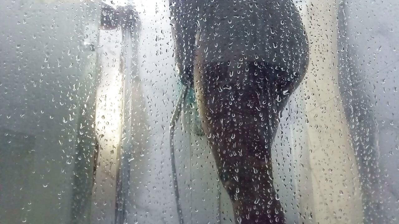 Eski erkek arkadaşınla duş almak sağlıklıdır, ilişki atmosferini güçlendirir.