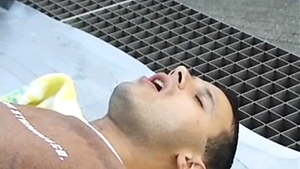 sri lankalı teyze ile avrupa 2 mens