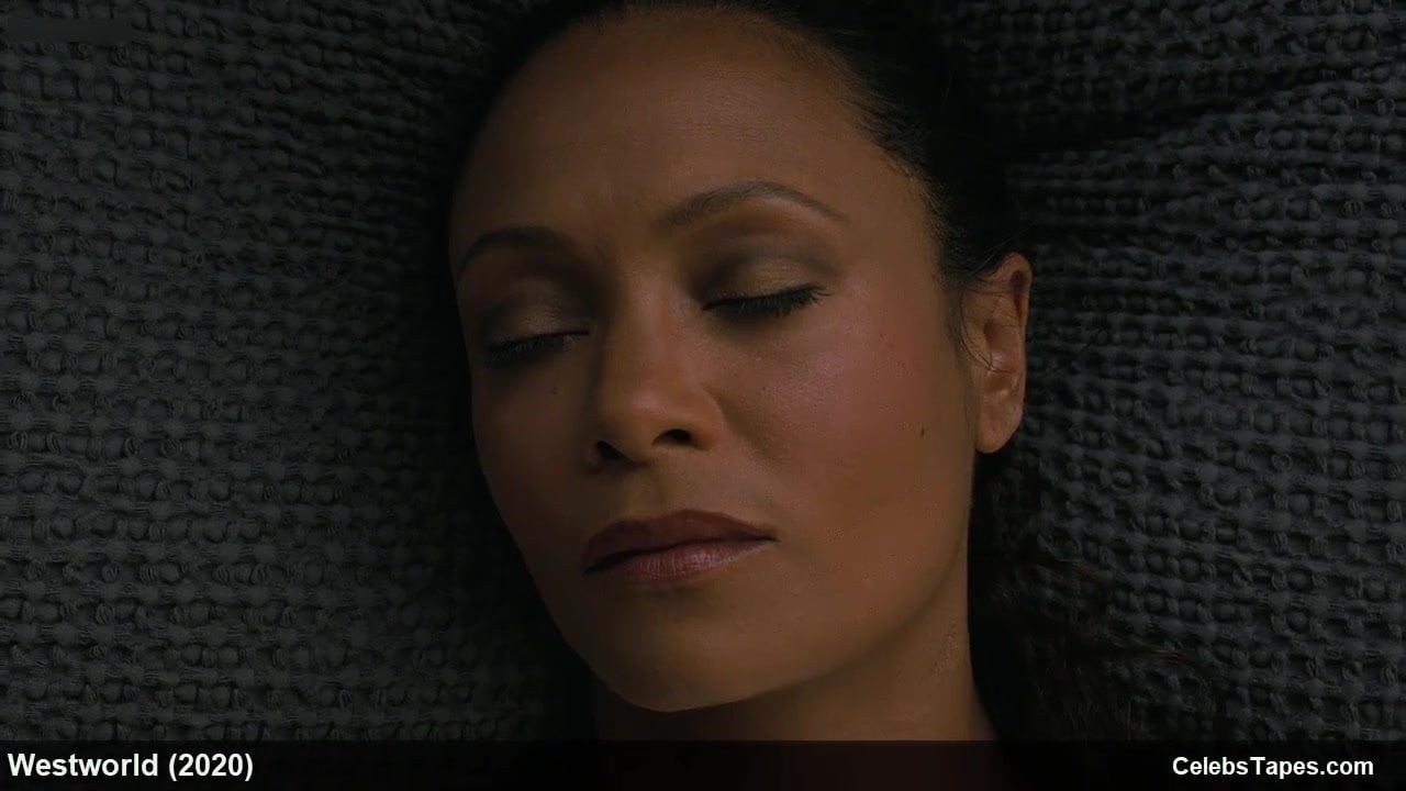 Westworld'den Thandie newton çıplak ön sahneler