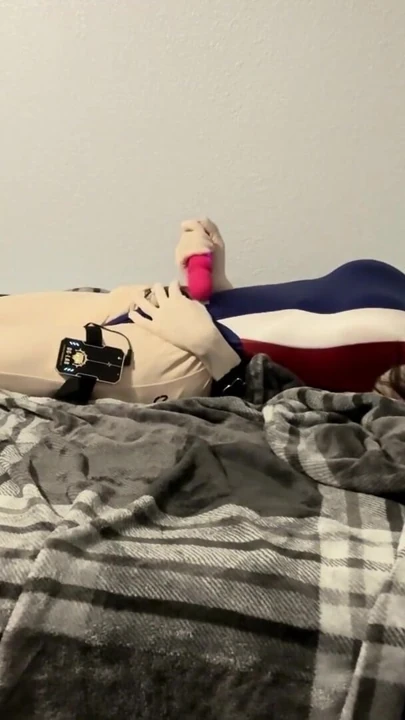 Kigurumi estim ile nefes oyunu mastürbasyonu | Klip 1