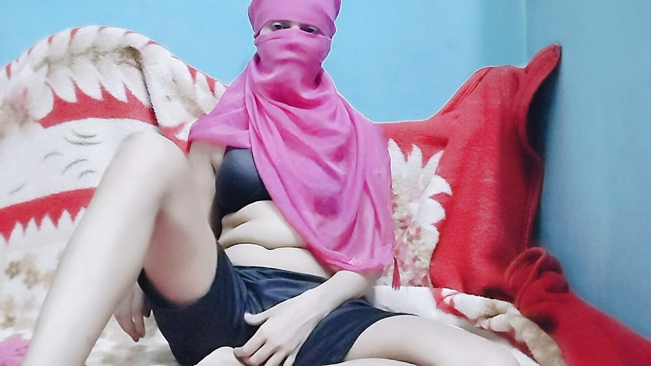 Kız bekar, parmaklamayı deniyor