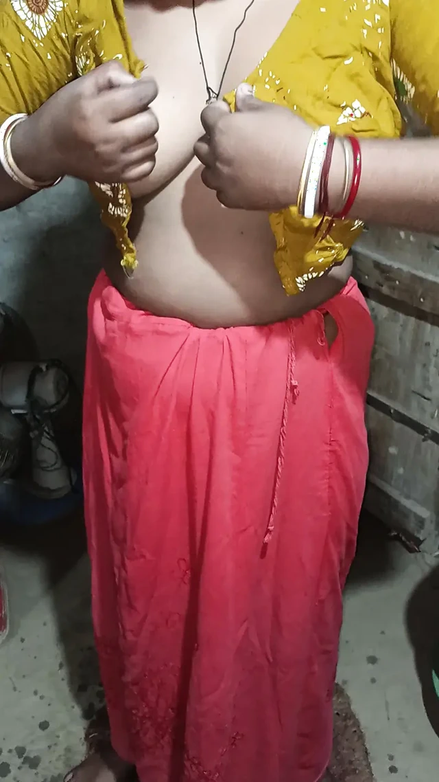 Indian bhabhi ki full nangi show