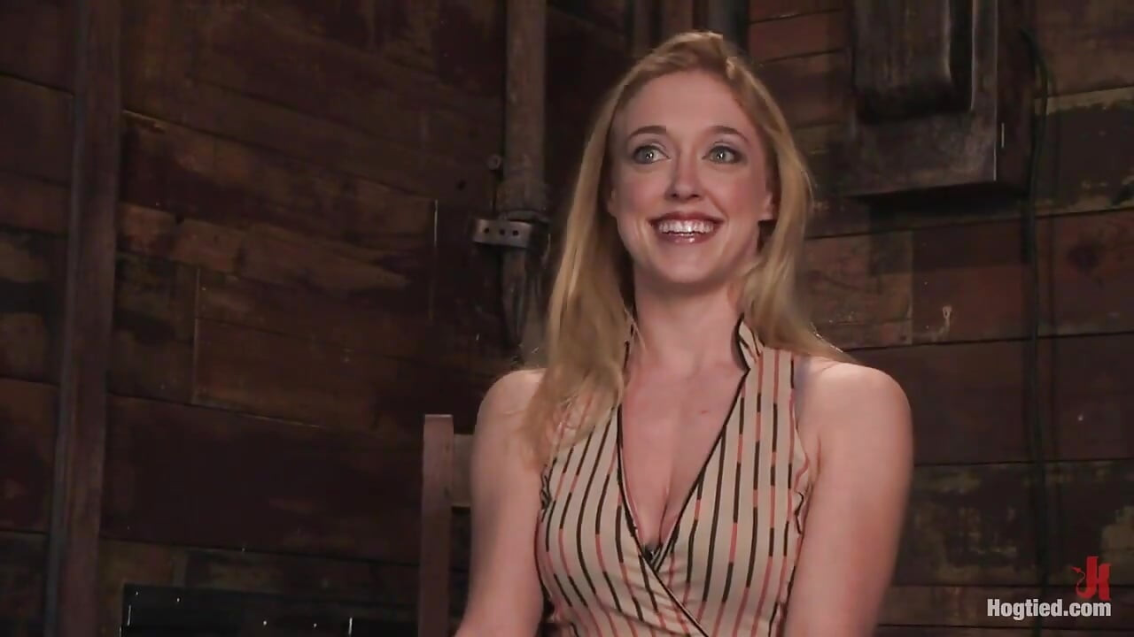 Darling Gives Us Screaming Fucking Orgasms Over & Over & Over Again!