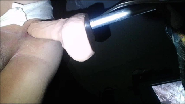 Sıkı götlü büyük dildo bölüm 2