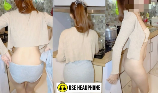 Pembe amcıklı öğrenci kız mutfakta sikiliyor awek malay