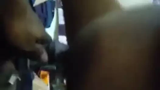 Büyük siyah göt yenge binicilik çük hindi audio