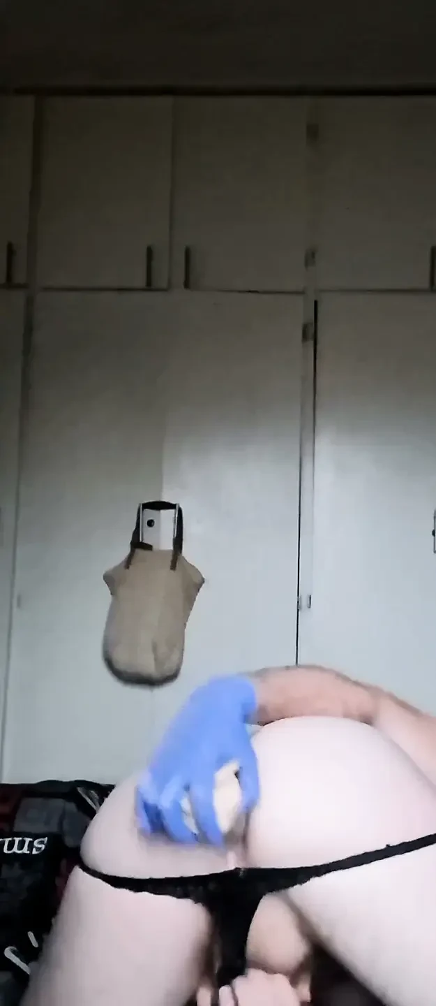 Solo dildo orgazmı