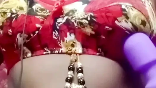 Hintli Hintli tamil evli kadın renu çıplak canlı çağrı vibratör göğüsleri amcığı azdırıyor büyük göt ateşli sesi açıyor! Renuraj