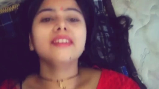 Hintli naukrani ki chudai desi seks videosu