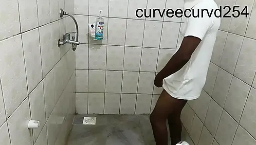 Islak Twerk Yaptık Ve Emildik Ve Sikildik: Banyoda Romantizm