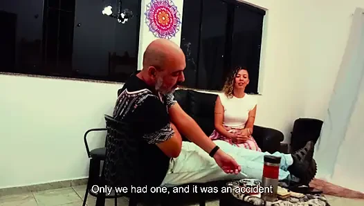 Dindar evli kadının tefeciye borcu vardı.