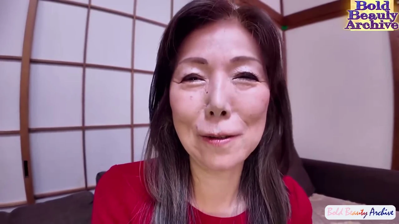 Lonely Daytime Wife Seeks Bold Escape While Husband Away Sparks Secret Thrill