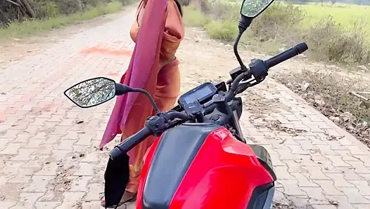 Desi Village Hot Sali Fucking First Time with her Jija In outdoor, Hot sali fuck xxx video tight pussy fuck