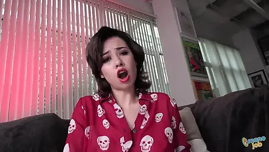 Asia Rivera en kremsi turtayı alıyor!