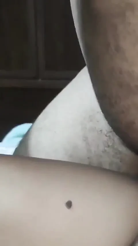 Küçük Suudi amcık sikişi
