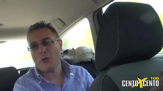 Benim yağmurum amcığını yağdırıyor