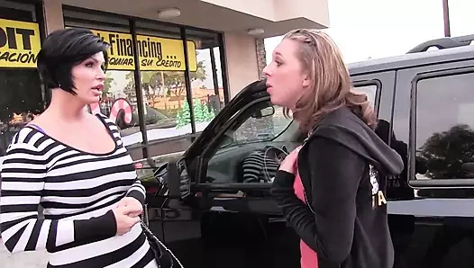 Two hot lesbians loves to pussy fuck and scissoring