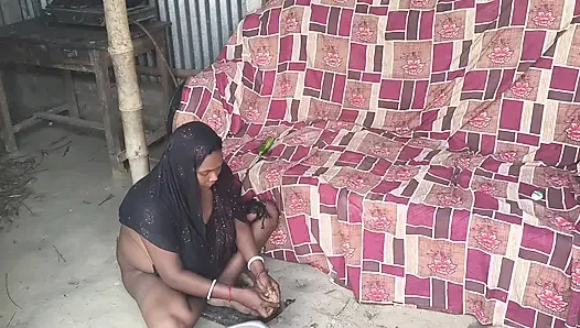 Nai bhabhi ko sabji karte waqt khire se chudai ki