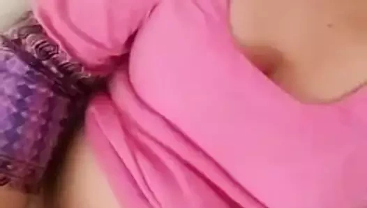 Hint seksi aunty Mastürbasyon ve inilti