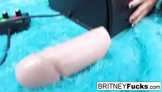 Britney sybian'a binmeyi seviyor