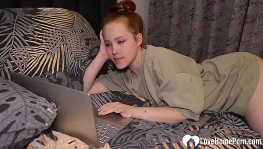 Azgın eski balerin ıslak duşta kalın yarağımı derine alıyor