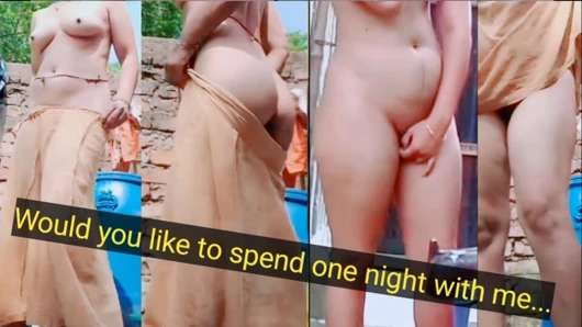 Komşu beni banyo yaparken gördü, arkadaşımı dans ederken ve birlikte mastürbasyon yaparken gösterdi.