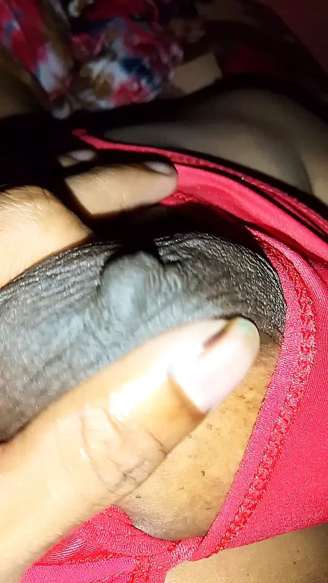Seksi boudi hardcore debor tarafından sikiliyor