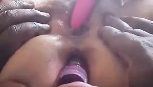 Bir oyuncak içinde benim göt ve kedi oyun