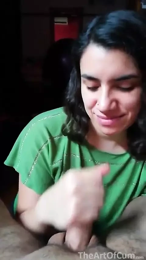 Quickie! Bakış açısı oral seks ve ellerden döl yalama