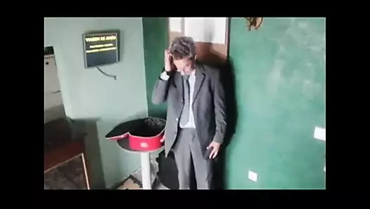 Bay Gresopio uçak gezisi