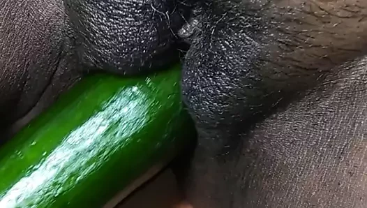 Güzel pyaasi bhabhi ritu seks ile kheera içinde kirli hindi audio