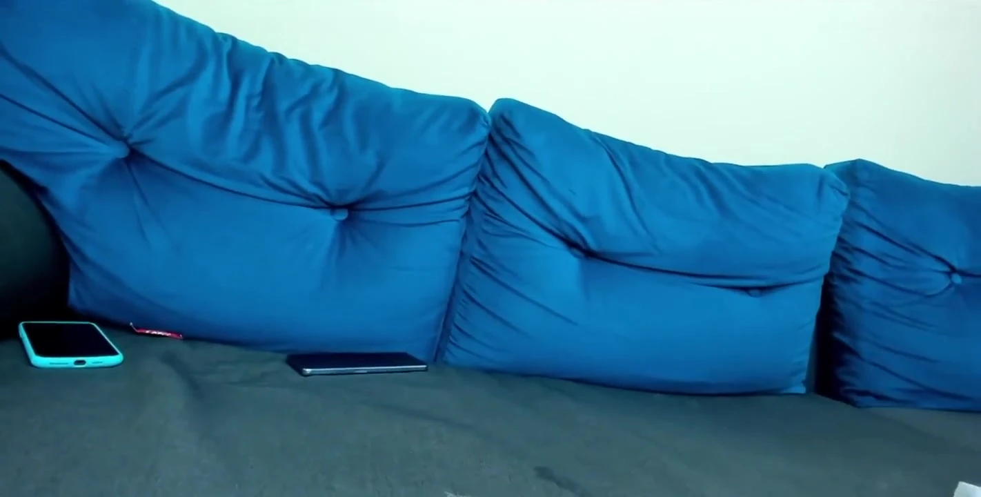 Teens Lesbians Masturbate and Lick Pussy
