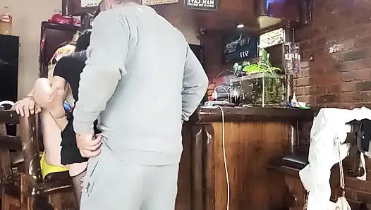 Yeni ah aşkımı ilk kez gördüğümde izliyor