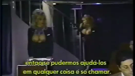 üstsüz hostesler 1995