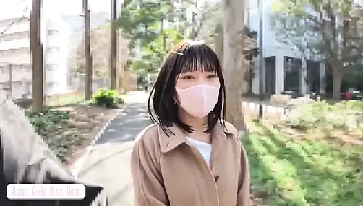 İlk kez global bir markanın reklamlarında bile görünen bir güzellikle çekim 1.