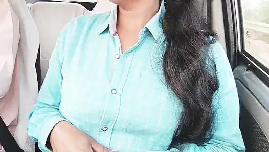 Üvey baba arabada seks Telugu edepsizce konuşuyor