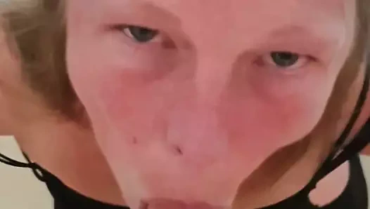 Bağlı milf – derin boğaz ve doggystyle