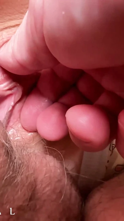 AŞIRI YAKIN PLAN SİKİŞ 19 yaşımda ilk seferim | Bölüm 1